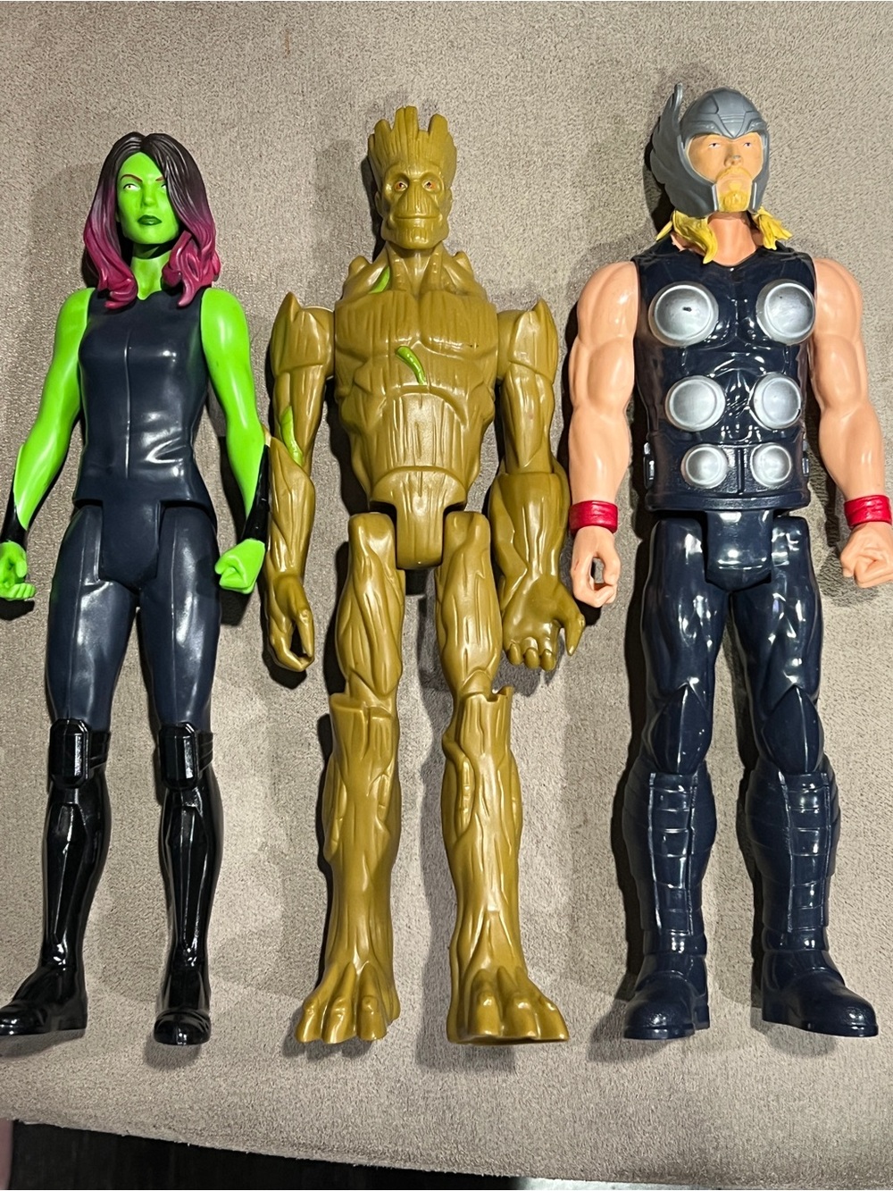Marvel Avengers 12” titans Figures Guardians of the galaxy Gamora, Groot, Thor